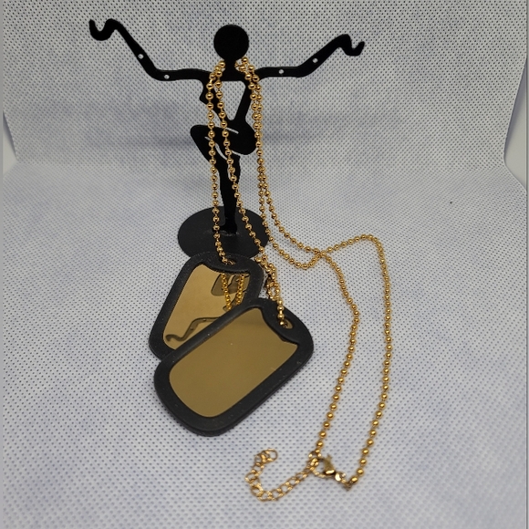 Dog Tag Pendant Necklace - Picture 1 of 5